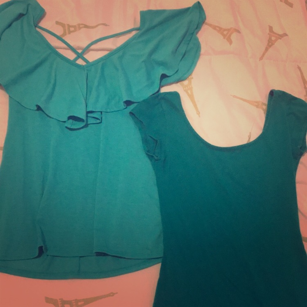 Set of two tops